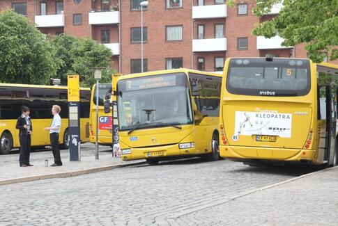 Borgere på banen om bustider