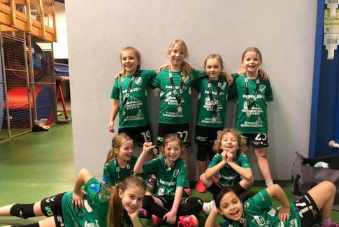 Østbirk U8 piger til max total stævne