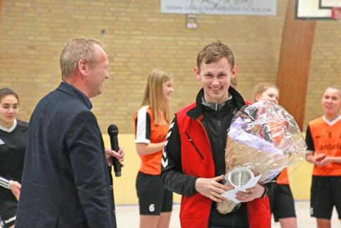 Niklas Pontoppidan Jakobsen årets unge leder i ØIF