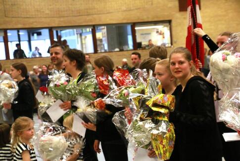 Gymnasterne fra Østbirk i flot opvisning