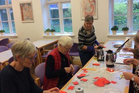 Østbirk og Yding kirker har Julepynt til alle