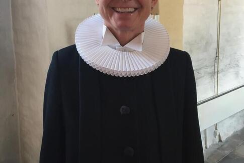 Gudstjeneste med efterfølgende samtale og frikadeller