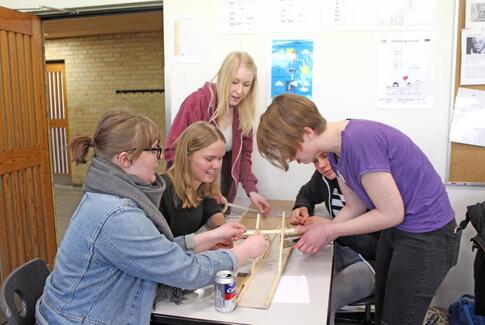 Ungdomsuddannelser udfordrer skoleelever