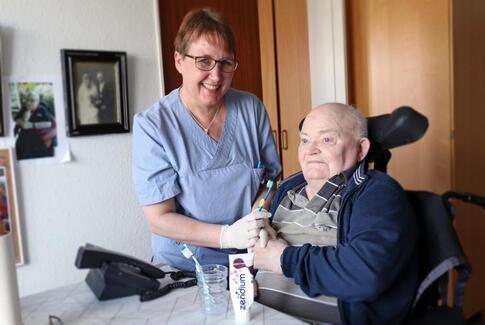 Godt smil hos ældre i plejeboliger