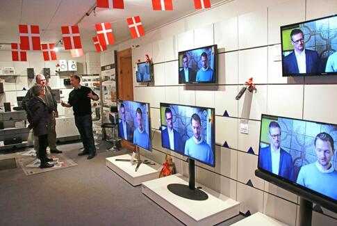 Hovedgård-borgere strømmer til lokal forhandler for råd