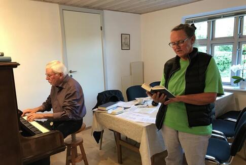 Fejring af Dannebrog i Kattrup Kirke