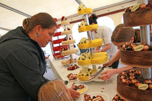 Kobberbryllup og kæmpe brunch med stor succes