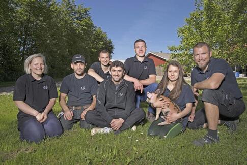 Landmænd åbner stalddørene