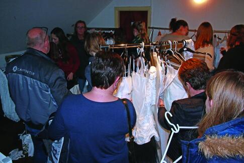 Indbydelse til konfirmandaften - Genbrug er genialt