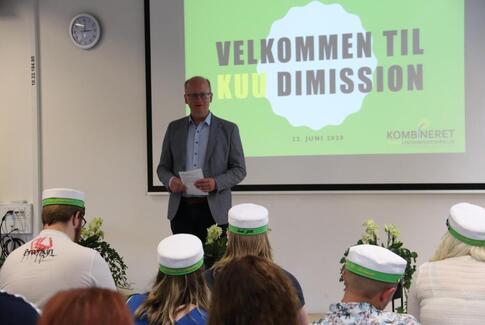 37 glade dimittender fra Kombineret Ungdomsuddannelse