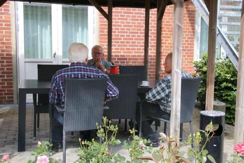 Unikt projekt skal hjælpe ældre mænd ud af ensomhed