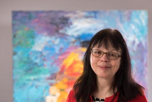 Hovedgård Byfest: Mari Dahl laver maleworkshop for børn