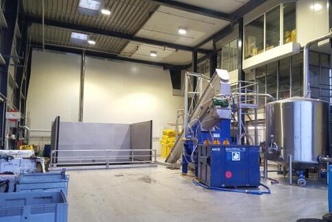 Gamle bananer og torskerogn bliver til varme og elektricitet