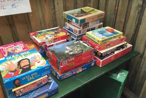 Selvbetjening i genbrugsbutik