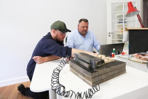 I Horsens Kommune lykkes det et stigende antal borgere i små fleksjob at øge deres timetal