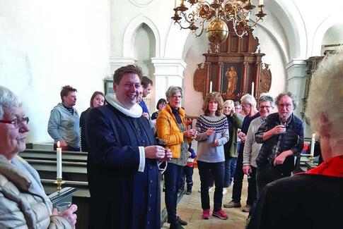 Præsten er ansat - og det er ingen aprilsnar