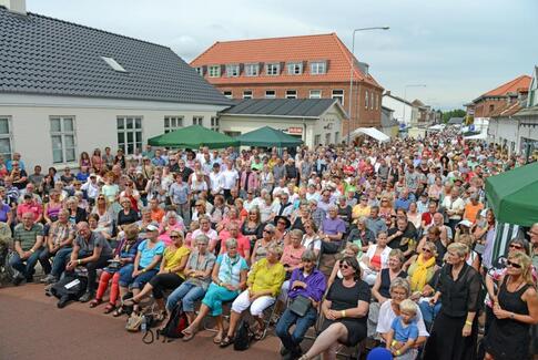 Uldum Gademusik Festival på 17 scener