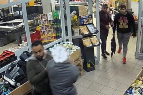 Offentliggørelse af fotografier af gerningsmænd til røveri